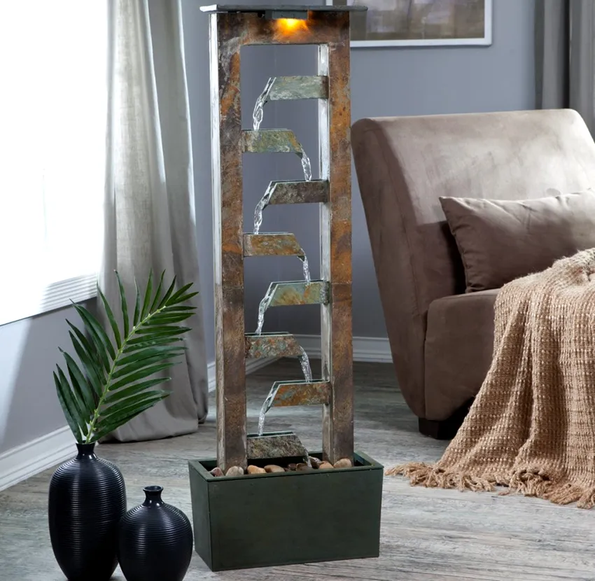 Для создания успокаивающей атмосферы можно сделать маленький фонтан в квартире